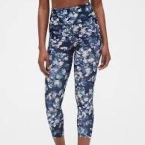 Never Worn Gap Eclipse Fit High Rise Leggings